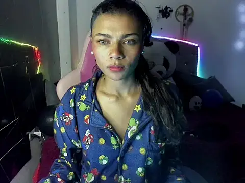 Lilithsabeth online show from February 3, 1:49 am