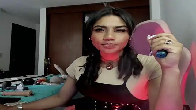 Lilithsabeth online show from April 12, 8:45 pm