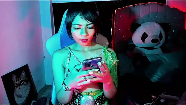 Snapshot of Lilithsabeth chatting on July 8, 9:04 pm Lilithsabeth online show from July 8, 9:04 pm