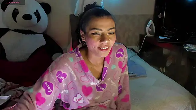 Lilithsabeth online show from November 1, 4:30 am