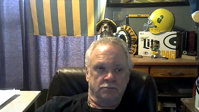 Snapshot of nobledad chatting on March 14, 5:24 pm nobledad online show from March 14, 5:24 pm