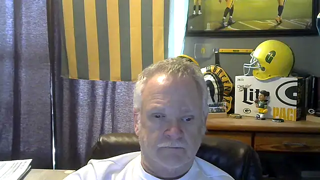 Snapshot of nobledad chatting on March 12, 5:49 pm nobledad online show from March 12, 5:49 pm