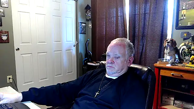 nobledad online show from February 24, 7:59 pm