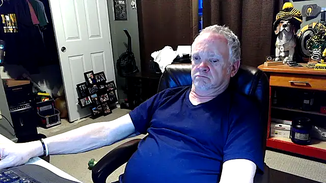 nobledad online show from April 1, 12:24 am
