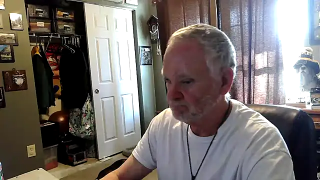 nobledad online show from December 20, 5:38 pm