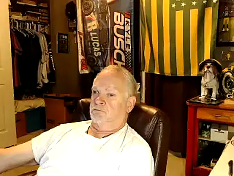 Snapshot of nobledad chatting on September 13, 10:26 am nobledad online show from September 13, 10:26 am