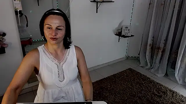 lollita 23  online show from December 2, 7:37 pm