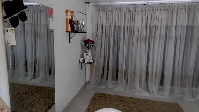 lollita 23  online show from November 3, 4:54 pm