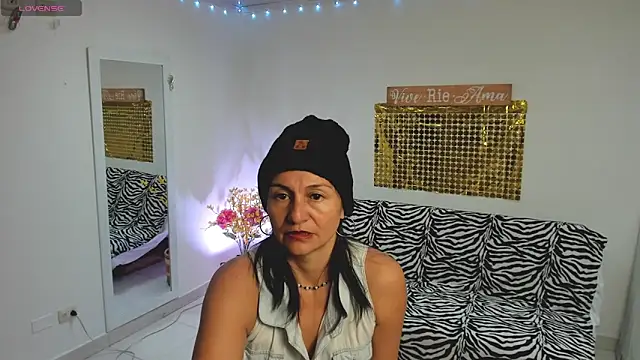 lollita 23  online show from March 6, 3:24 pm