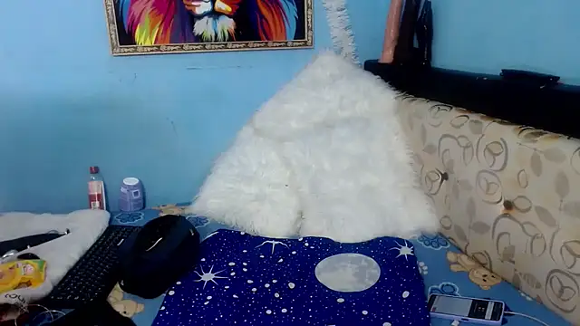 CamelliaLong online show from November 17, 8:35 pm