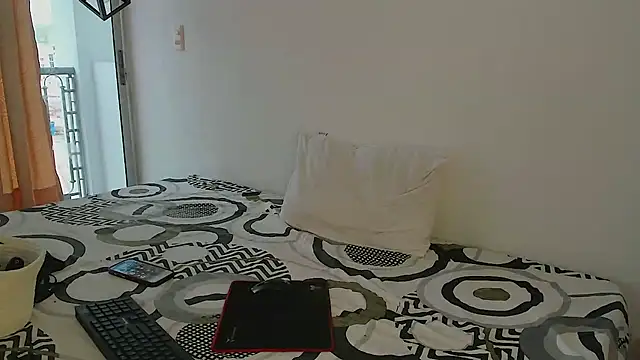 emiily morgan online show from March 25, 3:55 pm