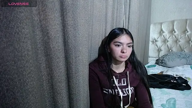 Dreams sophi online show from April 6, 2:51 am