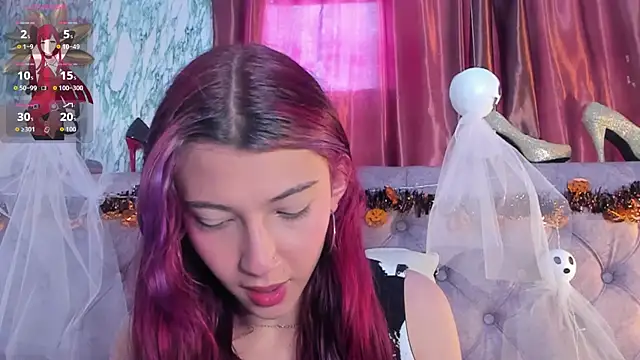 Snapshot of _Scarlett_01 chatting on October 18, 1:24 pm Scarlett 01 online show from October 18, 1:24 pm