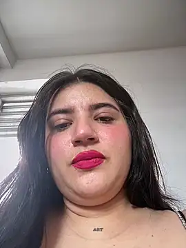 horny roomiess online show from June 20, 9:09 pm