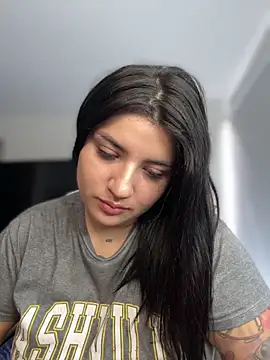 Snapshot of horny_roomiess chatting on March 1, 1:51 pm horny roomiess online show from March 1, 1:51 pm