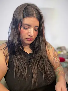 horny roomiess online show from April 29, 10:05 pm