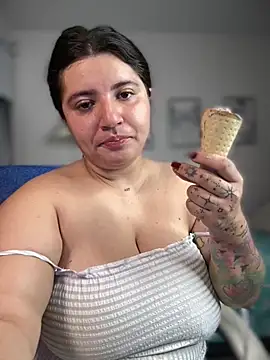 horny roomiess online show from March 28, 11:50 pm