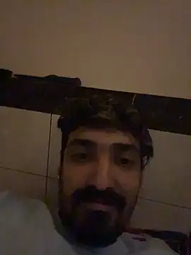 hornyguy271192 online show from February 6, 7:54 pm