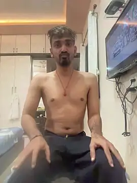 hornyguy271192 online show from January 9, 6:15 pm