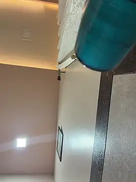 hornyguy271192 online show from March 8, 2:20 pm