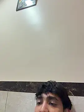 hornyguy271192 online show from March 8, 12:49 am