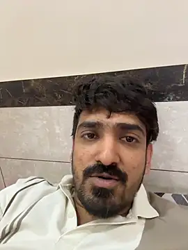 hornyguy271192 online show from February 12, 9:09 am