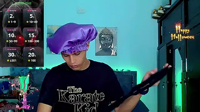 Liamscott  online show from October 19, 7:27 pm