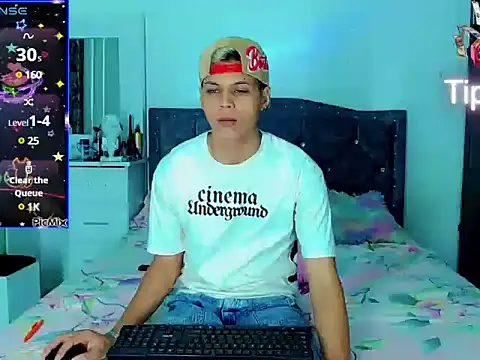 Liamscott  online show from March 14, 2:42 am