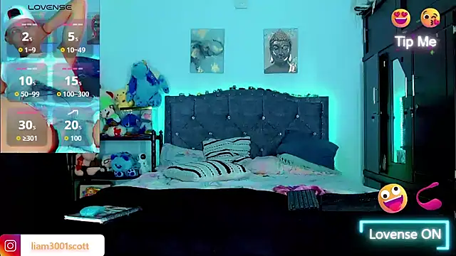 Liamscott  online show from November 9, 9:41 pm