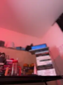 JulianaCastillo online show from December 17, 9:25 am