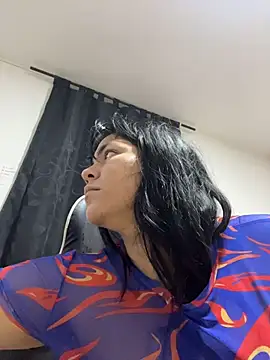 JulianaCastillo online show from February 11, 9:31 am