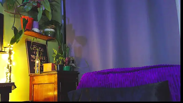 purple em69 online show from May 28, 3:58 am