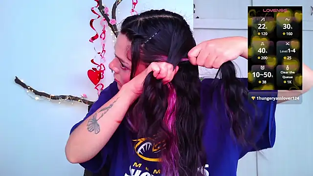 purple em69 online show from February 14, 6:29 pm