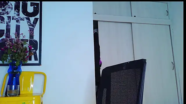 purple em69 online show from April 12, 6:55 pm