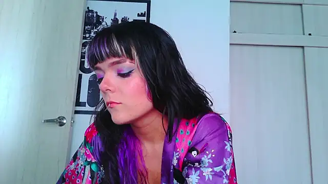 purple em69 online show from September 16, 5:25 pm