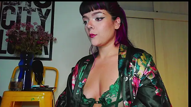 purple em69 online show from May 10, 6:06 am