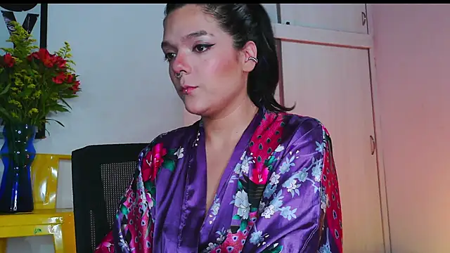 purple em69 online show from February 8, 5:27 am