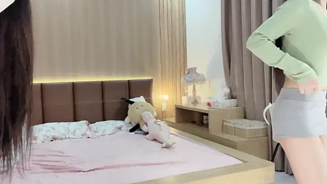 Snapshot of Jennie_Spa chatting on December 30, 3:34 pm Jennie Spa online show from December 30, 3:34 pm