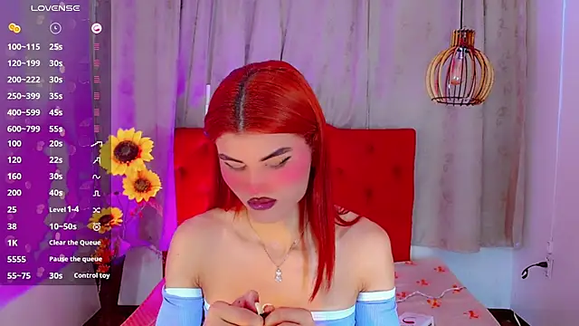 Snapshot of Jessica_smith_1 chatting on November 30, 11:44 am Jessica smith 1 online show from November 30, 11:44 am