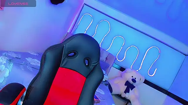 Snapshot of Jessica_smith_1 chatting on October 25, 11:38 pm Jessica smith 1 online show from October 25, 11:38 pm