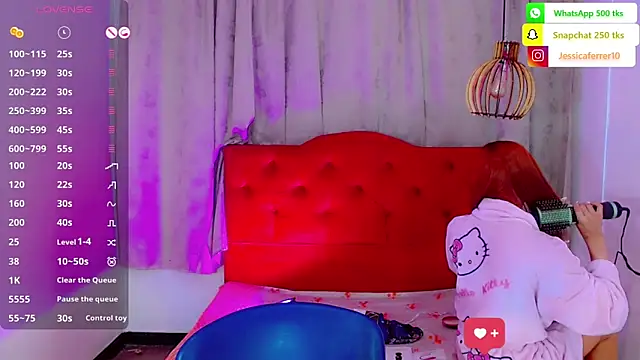 Snapshot of Jessica_smith_1 chatting on October 17, 11:23 am Jessica smith 1 online show from October 17, 11:23 am