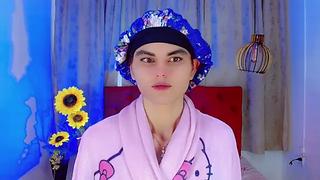 Snapshot of Jessica_smith_1 chatting on November 18, 11:13 am Jessica smith 1 online show from November 18, 11:13 am