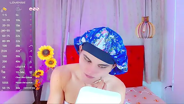 Snapshot of Jessica_smith_1 chatting on December 3, 11:20 am Jessica smith 1 online show from December 3, 11:20 am