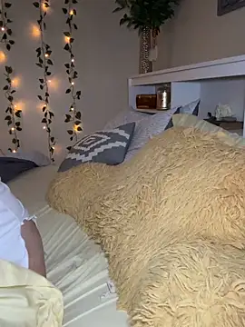 KikiBBW online show from February 22, 1:02 pm