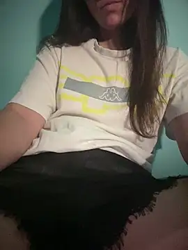Snapshot of rossana99_ chatting on July 4, 4:44 pm rossana99 online show from July 4, 4:44 pm