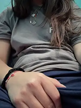 Snapshot of rossana99_ chatting on May 24, 1:11 pm rossana99 online show from May 24, 1:11 pm