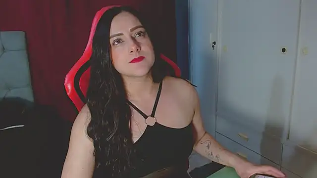 Noamartin  online show from February 11, 10:42 pm