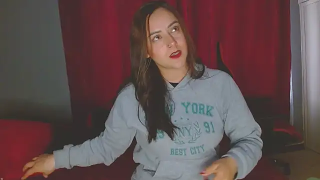 Noamartin  online show from March 10, 11:06 pm