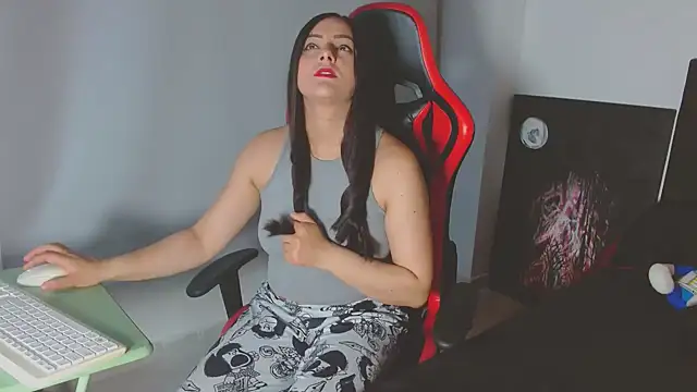 Noamartin  online show from March 25, 1:50 am