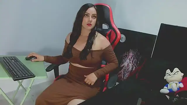 Noamartin  online show from April 12, 2:04 am